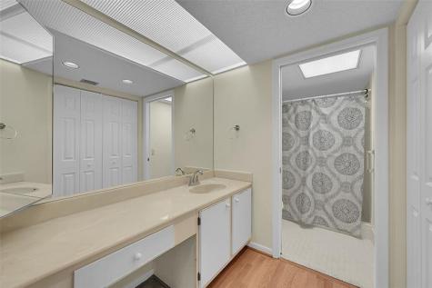 1802 Eleuthera Point Coconut Creek FL 33066