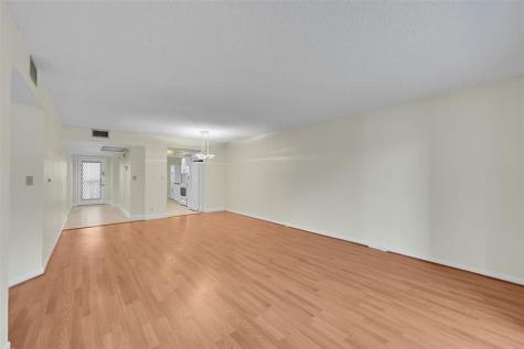 1802 Eleuthera Point Coconut Creek FL 33066
