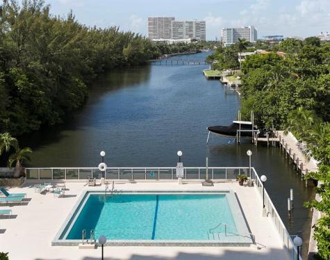 3000 Holiday Drive Fort Lauderdale FL 33316