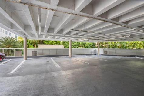 3000 Holiday Drive Fort Lauderdale FL 33316