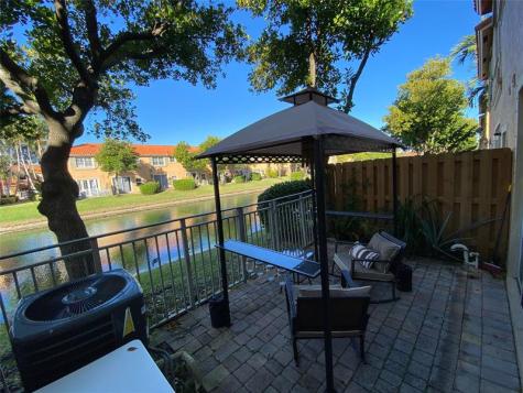4961 Windward Way Dania Beach FL 33312
