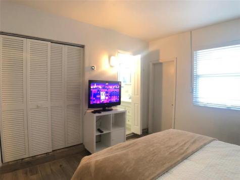 642 NE 16th Street Fort Lauderdale FL 33304