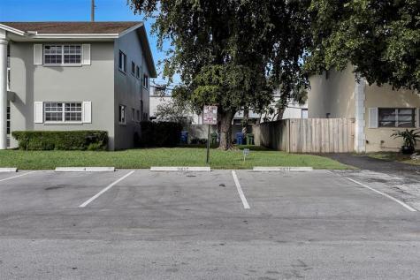 1049 NW 30th Court Wilton Manors FL 33311