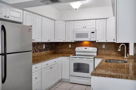 1049 NW 30th Court Wilton Manors FL 33311