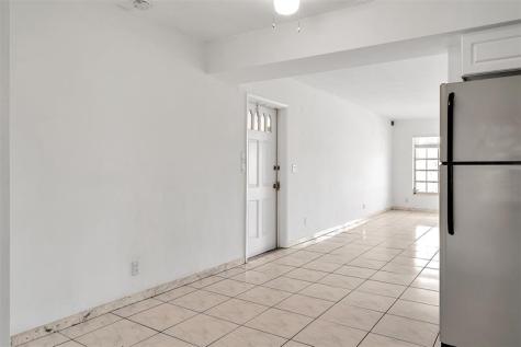 1049 NW 30th Court Wilton Manors FL 33311