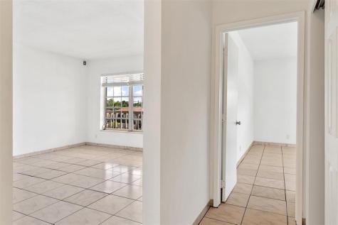 1049 NW 30th Court Wilton Manors FL 33311