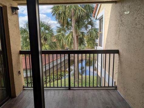 5741 Riverside Drive Coral Springs FL 33067