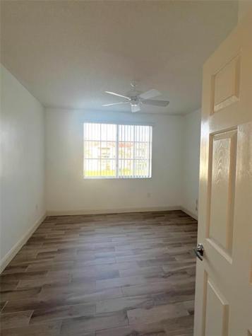 8060 N Nob Hill Road Tamarac FL 33321