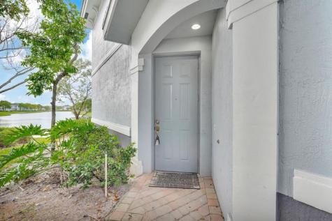 1427 NW 34th Way Fort Lauderdale FL 33311