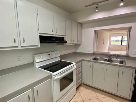 3122 SW 20th Terrace Delray Beach FL 33445