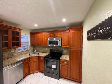 3350 NW 47th Avenue Coconut Creek FL 33063