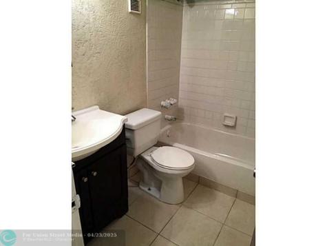 4161 NW 114th Terrace Coral Springs FL 33065