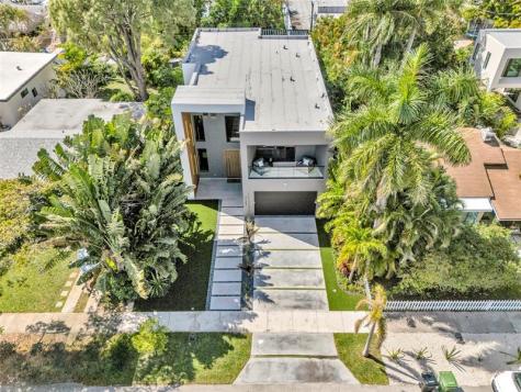 727 NE 17th Way Fort Lauderdale FL 33304