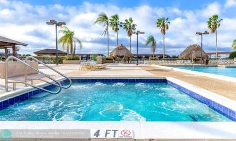 571 SW 142nd Avenue Pembroke Pines FL 33027
