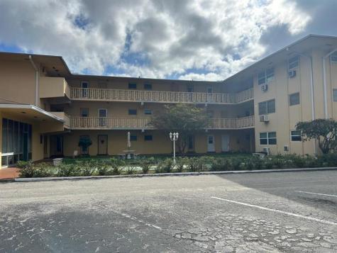 1050 E Sample Road Pompano Beach FL 33064