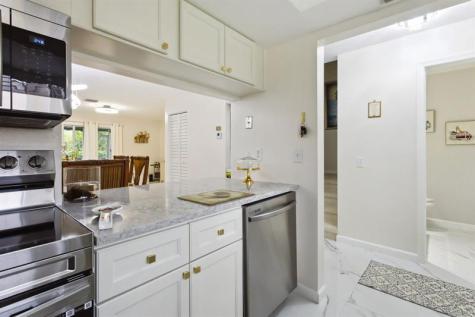 368 Waterside Drive Hypoluxo FL 33462