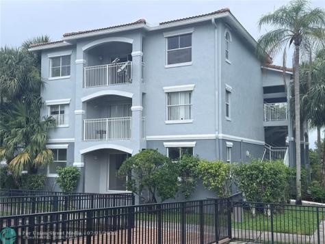 9640 NW 2nd Street Pembroke Pines FL 33024