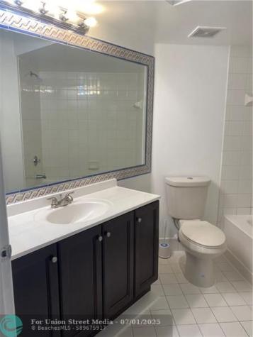 9640 NW 2nd Street Pembroke Pines FL 33024