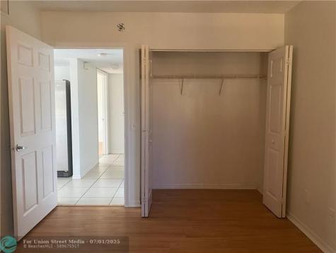 9640 NW 2nd Street Pembroke Pines FL 33024