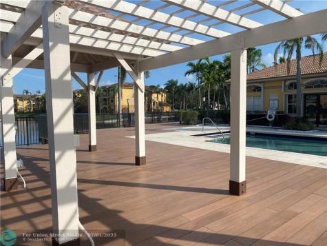 9640 NW 2nd Street Pembroke Pines FL 33024