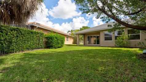 8343 NW 121st Way Coral Springs FL 33076