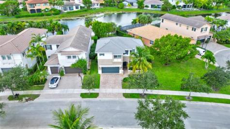 8343 NW 121st Way Coral Springs FL 33076