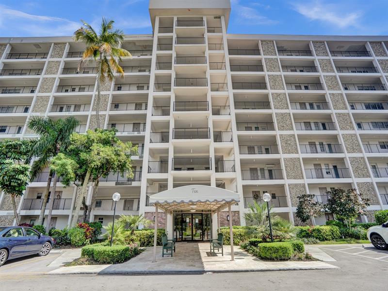 3150 N Palm Aire Drive Pompano Beach FL 33069