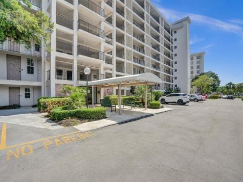 3150 N Palm Aire Drive Pompano Beach FL 33069
