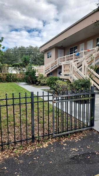 1728 Pierce Street Hollywood FL 33020