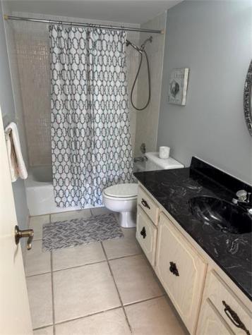9000 Jacaranda Lane Plantation FL 33324