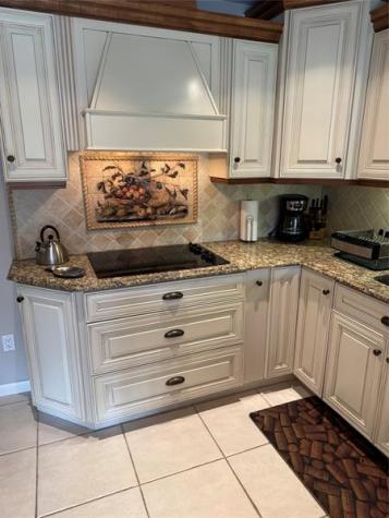 9000 Jacaranda Lane Plantation FL 33324