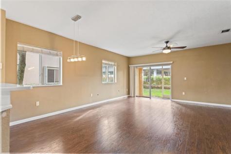 8820 S Isles Circle Tamarac FL 33321