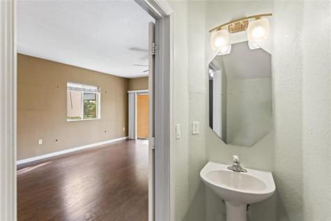 8820 S Isles Circle Tamarac FL 33321