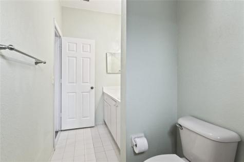 8820 S Isles Circle Tamarac FL 33321