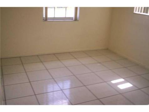 324 NW 42nd Street Oakland Park FL 33309