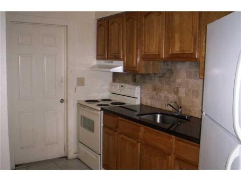324 NW 42nd Street Oakland Park FL 33309