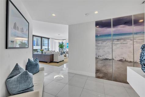 100 E Las Olas Boulevard Fort Lauderdale FL 33301
