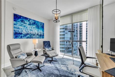 100 E Las Olas Boulevard Fort Lauderdale FL 33301