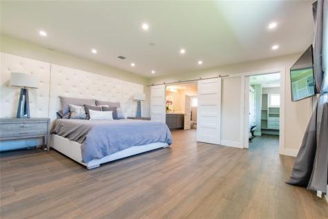 2275 SW 44th Street Fort Lauderdale FL 33312