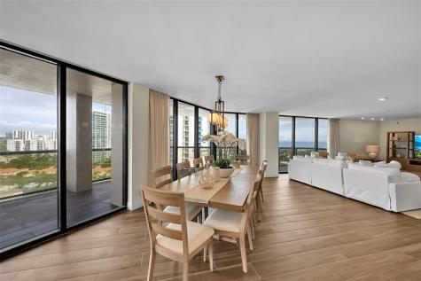 19667 Turnberry Way Miami FL 33180
