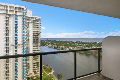 19667 Turnberry Way Miami FL 33180