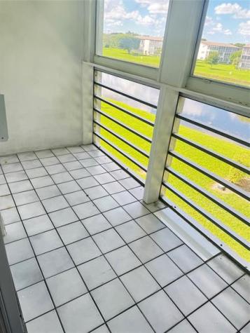 204 Brighton E Boca Raton FL 33434