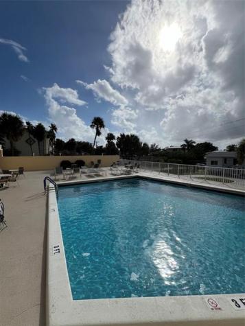 1200 Hibiscus Avenue Pompano Beach FL 33062