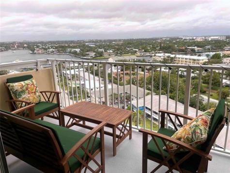 1200 Hibiscus Avenue Pompano Beach FL 33062