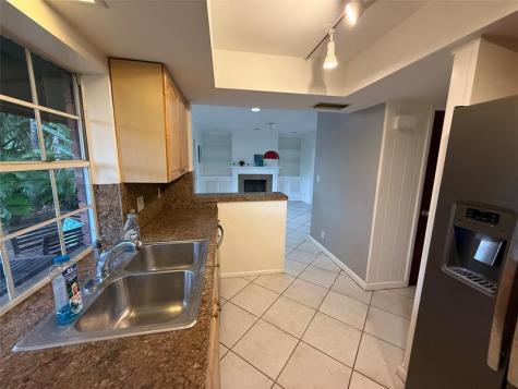 619 Kensington Place Wilton Manors FL 33305