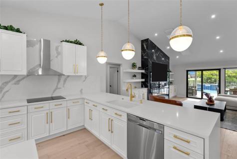 8611 Gullane Court Palm Beach Gardens FL 33412