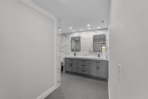 8611 Gullane Court Palm Beach Gardens FL 33412