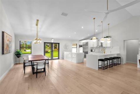 8611 Gullane Court Palm Beach Gardens FL 33412