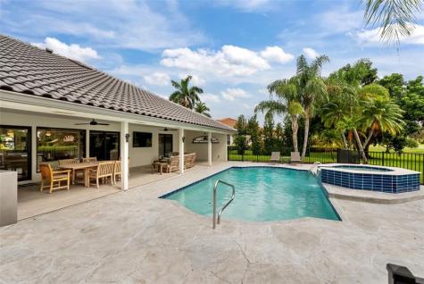 8611 Gullane Court Palm Beach Gardens FL 33412
