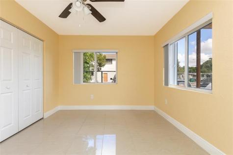 4142 NW 23rd Court Miami FL 33142